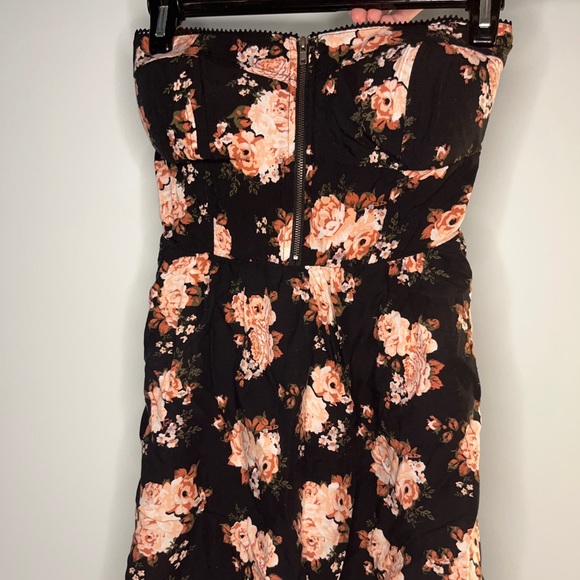 Streetwear Society | Black and Light Pink Floral Strapless Summer Dress - Picture 1 of 4